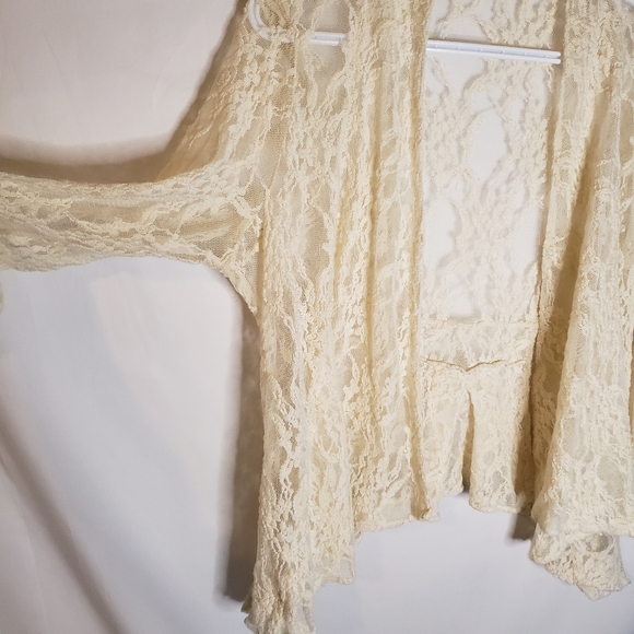 Kismet lace blazer cover up size large peplum style - Picture 4 of 8